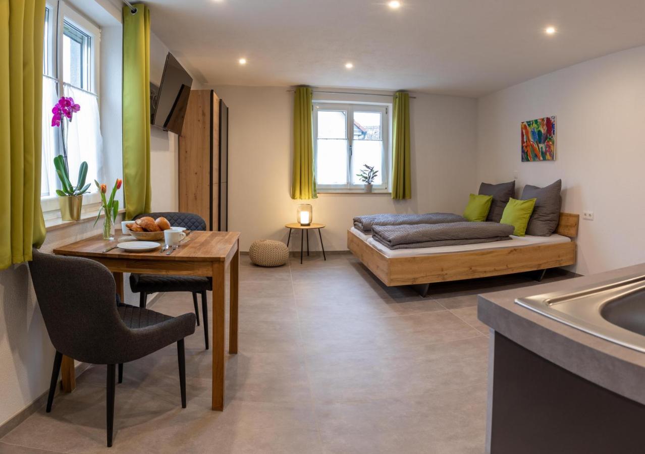 Apartment Alte Raiffeisenkasse Rothenburg Ob Der Tauber Buitenkant foto