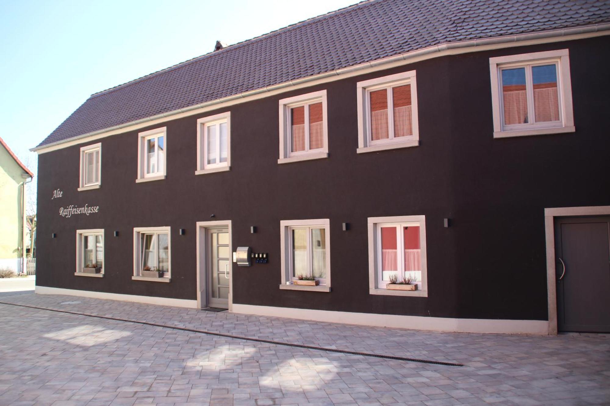 Apartment Alte Raiffeisenkasse Rothenburg Ob Der Tauber Buitenkant foto