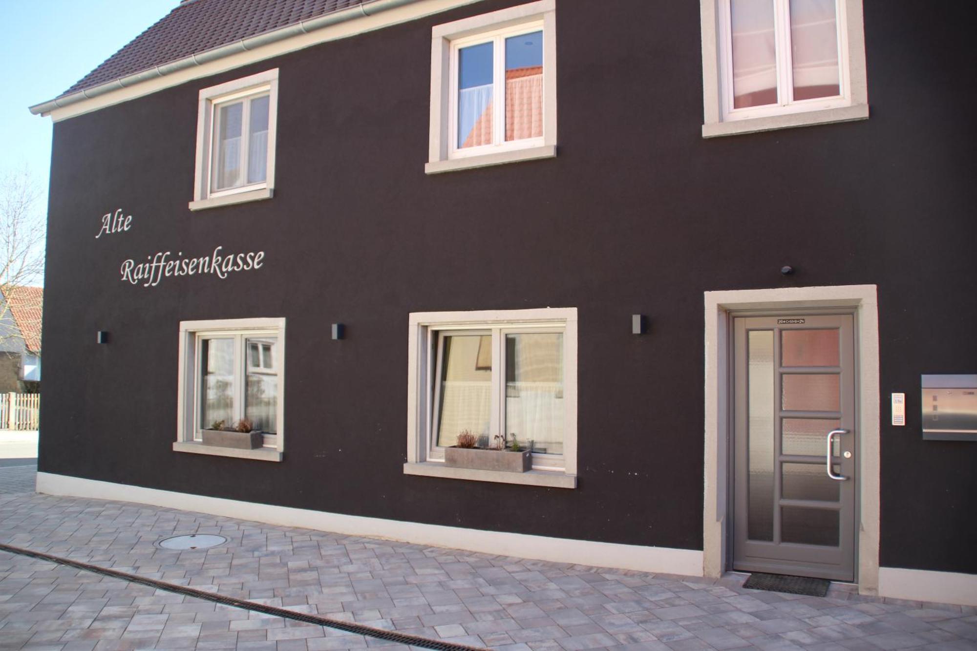 Apartment Alte Raiffeisenkasse Rothenburg Ob Der Tauber Buitenkant foto